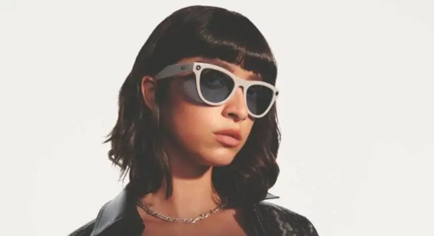 Meta Ray-Ban 智能眼镜更新_Meta AI 智能眼镜功能扩展_WhatsApp