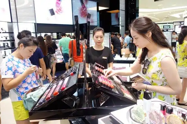 化妆品监管APP_国妆备进字查询系统_全国化妆品安全科普宣传周