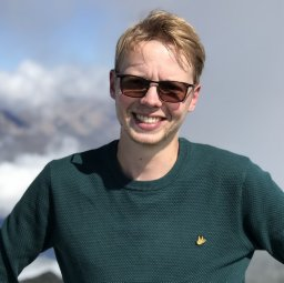 苹果AI团队人才流失_WhatsApp_Meta超级智能实验室挖角