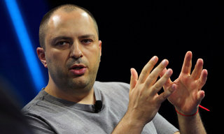 WhatsApp_WhatsApp联合创始人逆袭之路_Jan Koum财富增长