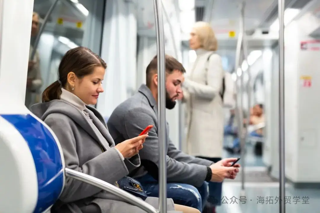 WhatsApp_俄罗斯Max Messenger功能_Max Messenger下载方法