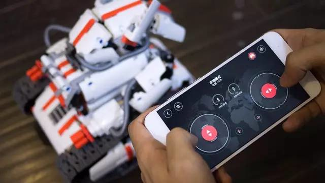 米兔机器人app官方免费下载_米兔机器人二代组装教程_米兔积木机器人二代履带机甲