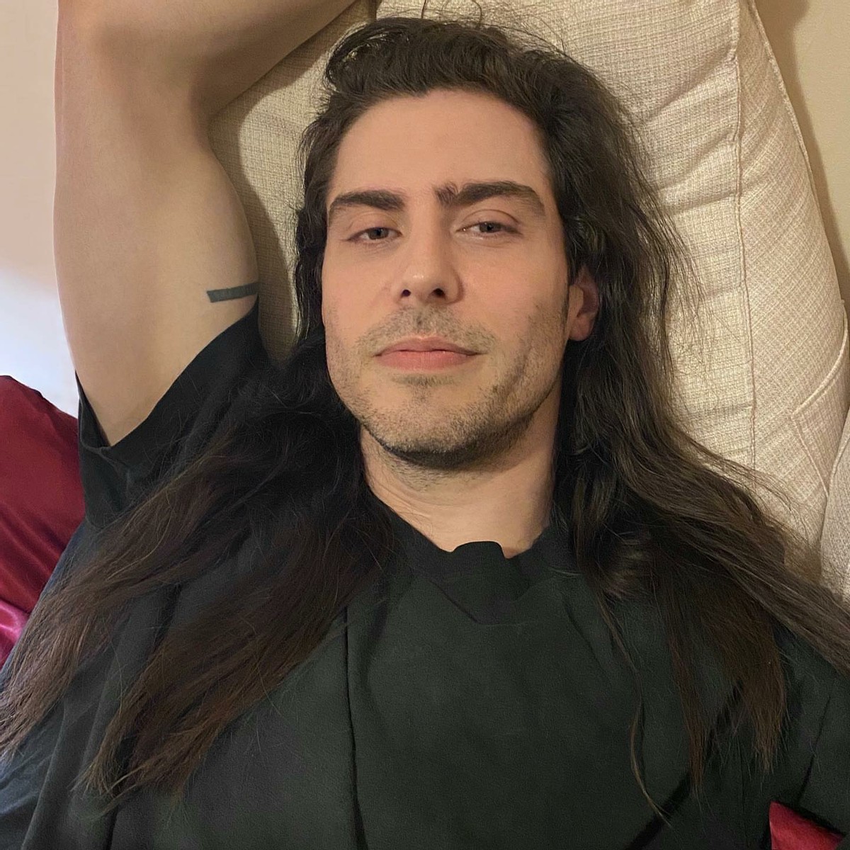 凯特戴琳斯肌肉壮硕男友力_破产姐妹1-6季网盘资源_破产姐妹凯特戴琳斯新恋情