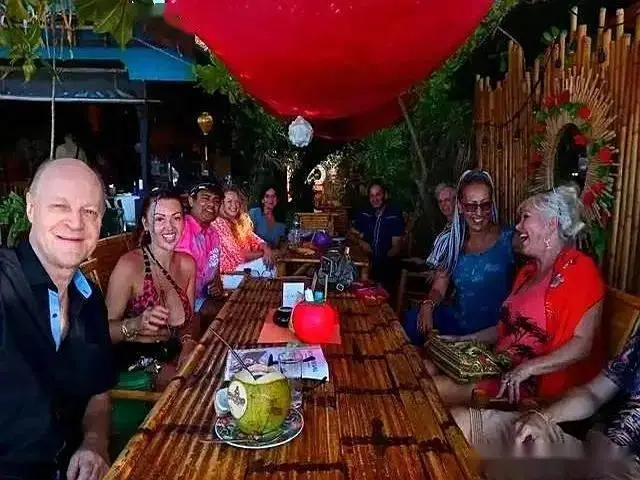 泰国旅游优势_泰国公共场所卫生_WhatsApp