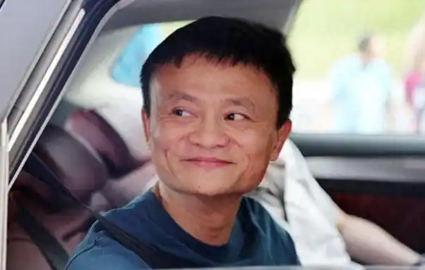 淘宝选择鸿蒙系统原生态开发_淘宝网最大的股东是谁_马云重返阿里成为最大股东