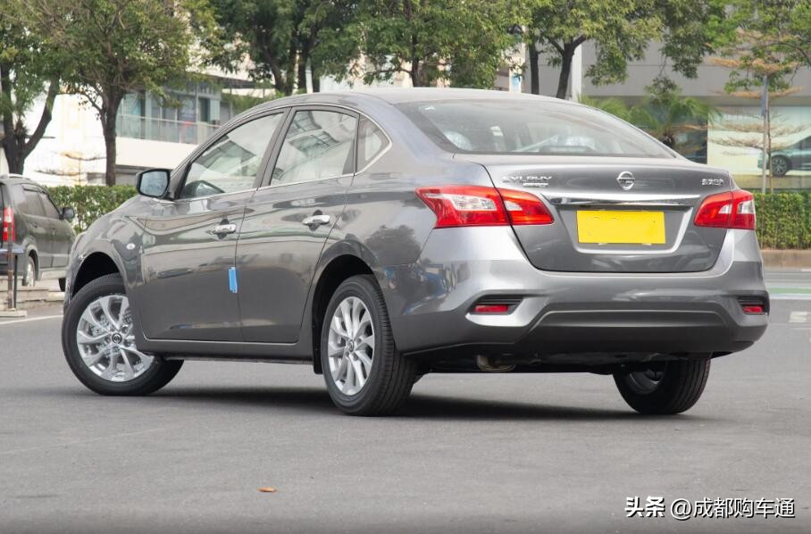 家用车型推荐 知乎_10万家用燃油轿车 日产轩逸 艾瑞泽8 星瑞