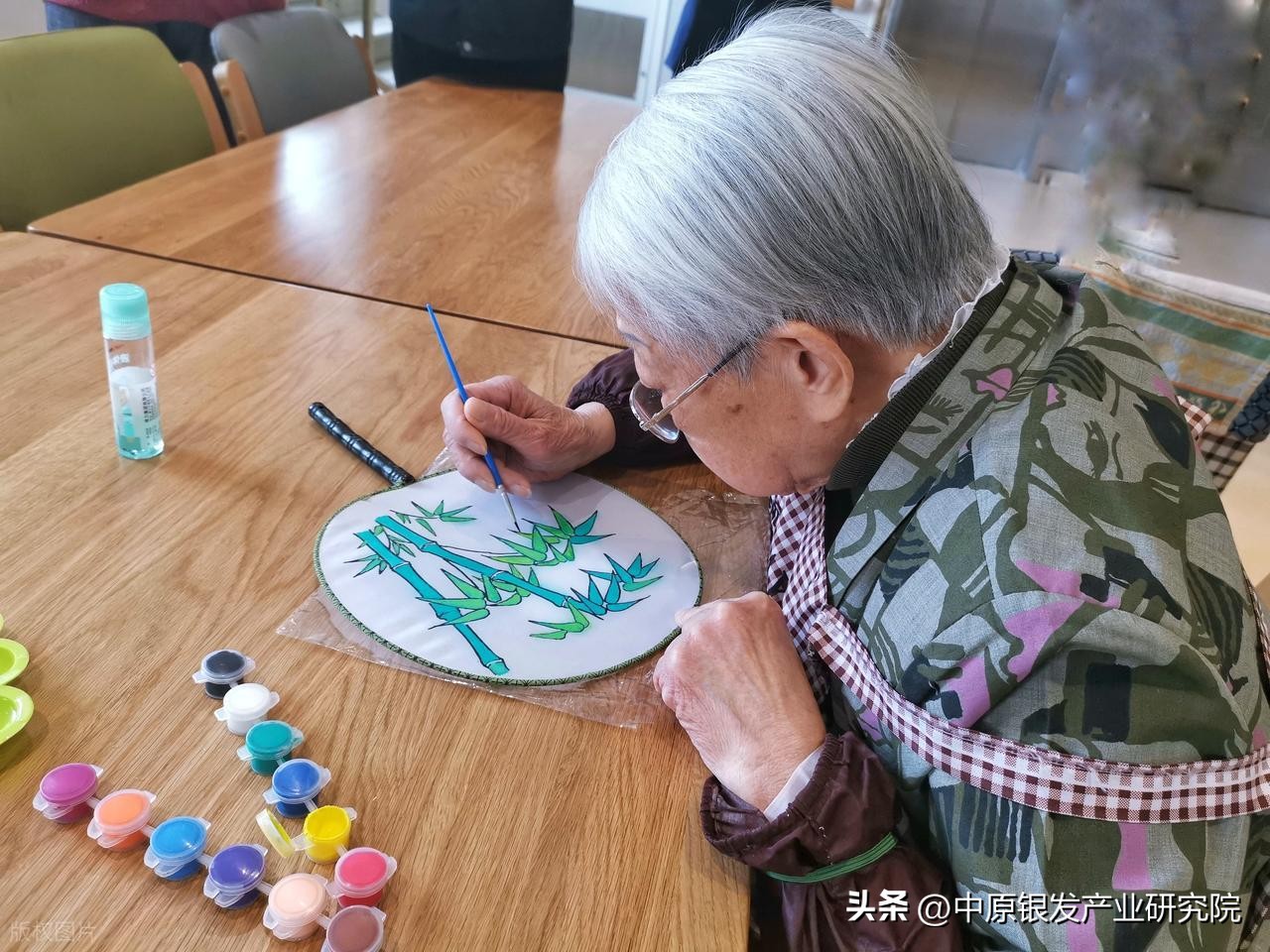 老年益智玩具市场_图说中国传统玩具与游戏_适老化玩具设计趋势