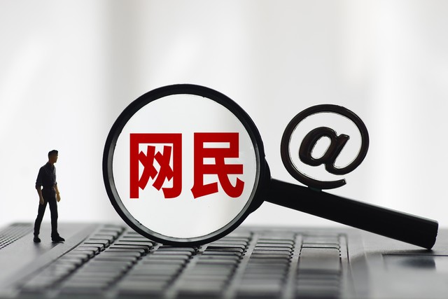 Foxmail发展历程_outlook邮箱收件服务器设置_Outlook核心功能对比