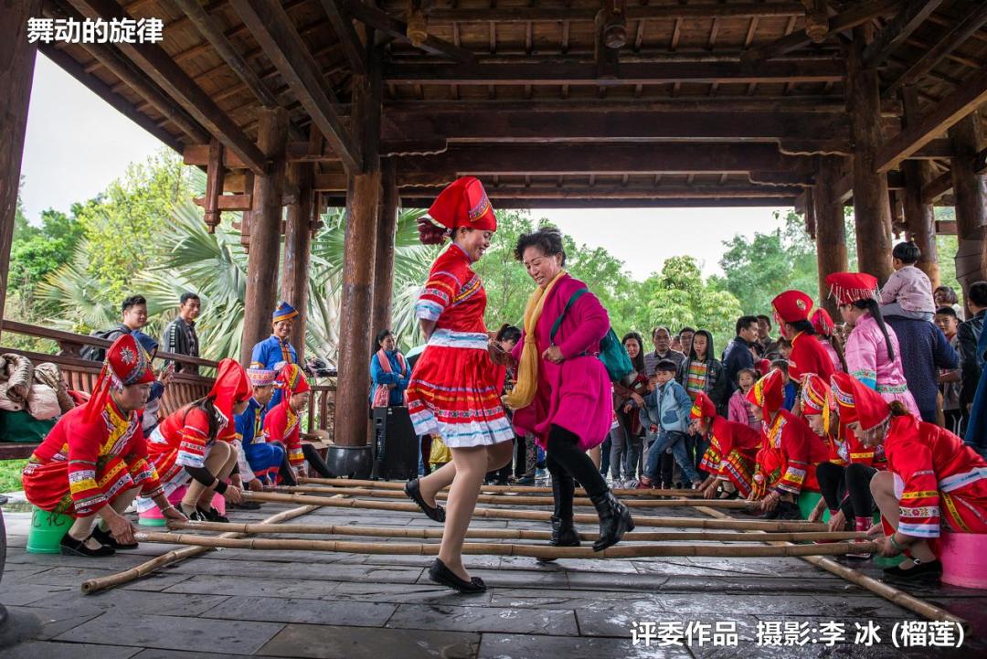 南宁花花大世界热气球免费体验券_2025年1月南宁花花大世界现在有什么活动_南宁花花大世界滑翔伞免费体验券