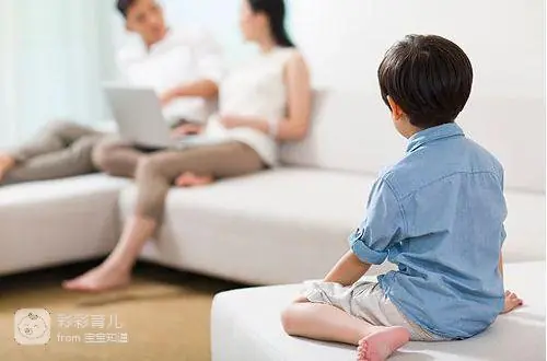 能玩很多小游戏的软件_孩子玩手机上瘾怎么办_如何教孩子正确玩手机