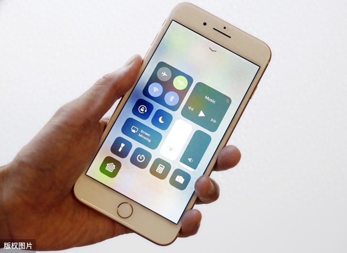 苹果笔记本电脑双系统安装教程_iPhone 8 双 iOS 系统 iOS13.3 和 13.3.1 共享应用数据 _ 64位设备双系统引导破解技巧 