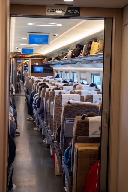 付费选座有必要吗_高铁靠窗无窗投诉_铁路座位标注误导