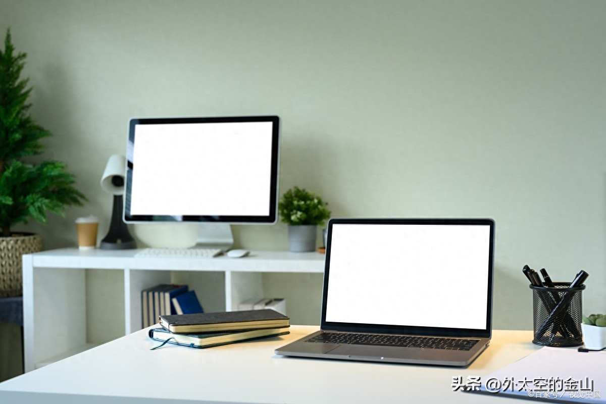电脑无法进入桌面解决方法_安全模式修复系统文件_win10u盘不显示可移动磁盘