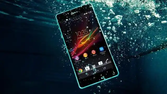 ip68手机能游泳吗_IP68手机防水等级_旗舰机IP防护标准