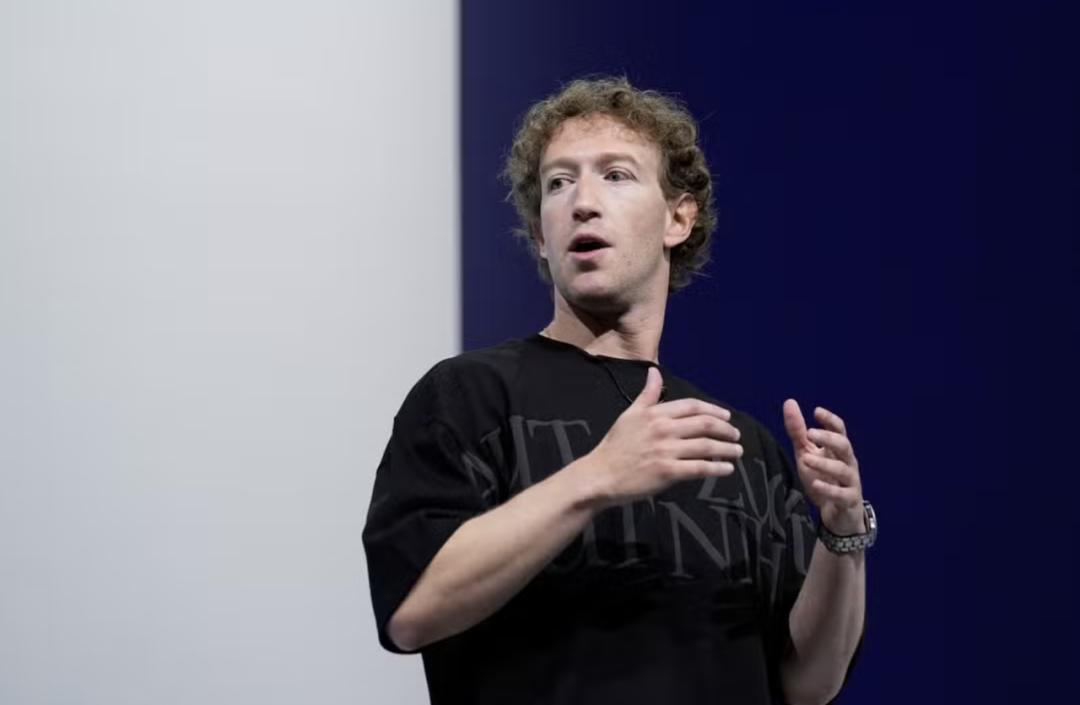 WhatsApp_华尔街担忧 Meta AI 投入产出比_Meta AI 人才争夺战冻结招聘